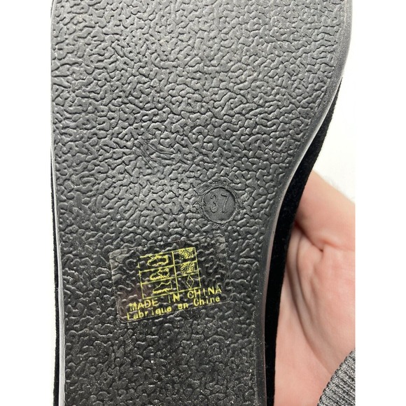 Elegant Black Women's Sandals - Picture 10 of 11